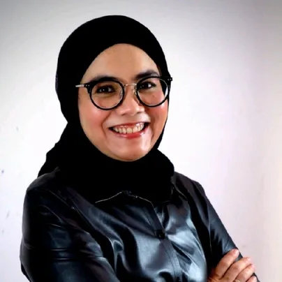 Vanny Narita